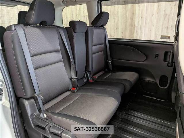 Nissan SERENA 2018-06 8661484-7