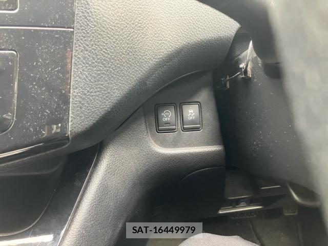 Nissan SERENA 2012-08 8661509-14