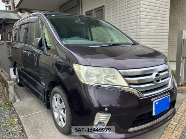 Nissan SERENA 2012-08 8661509-3
