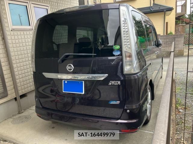 Nissan SERENA 2012-08 8661509-4
