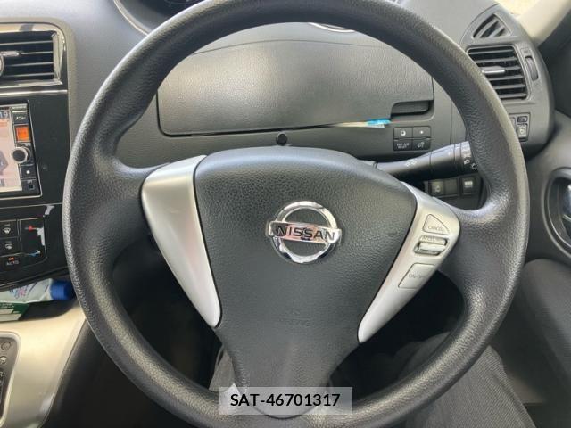 Nissan SERENA 2013-11 8661511-16