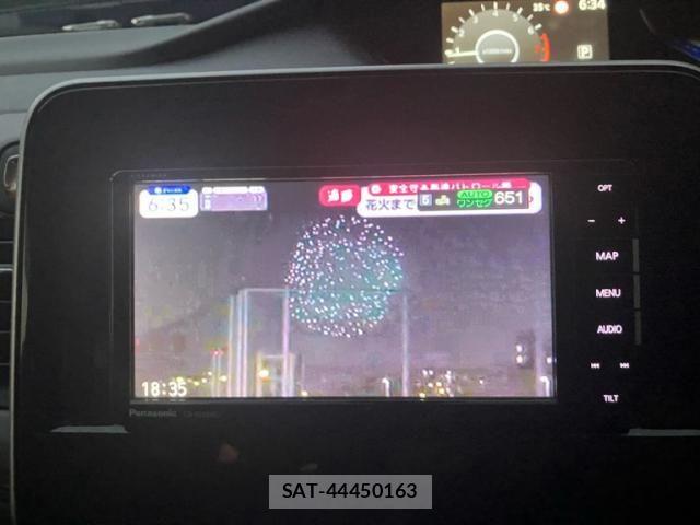 Nissan SERENA 2019-10 8661495-19