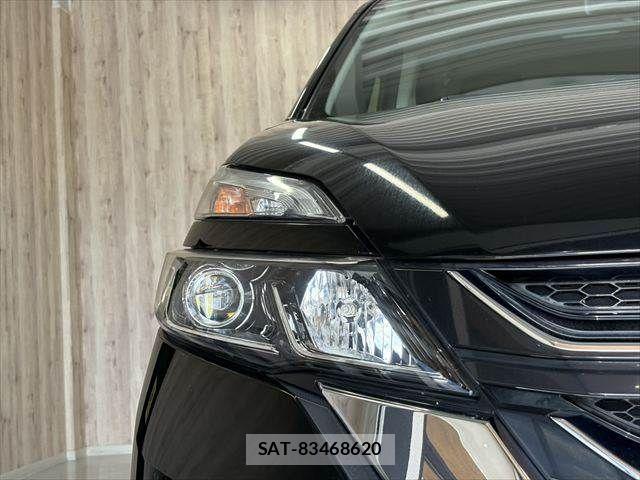 Nissan SERENA 2018-02 8666891-24
