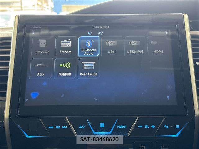 Nissan SERENA 2018-02 8666891-3