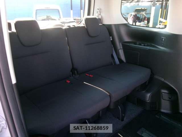 Nissan SERENA 2017-07 8666884-10