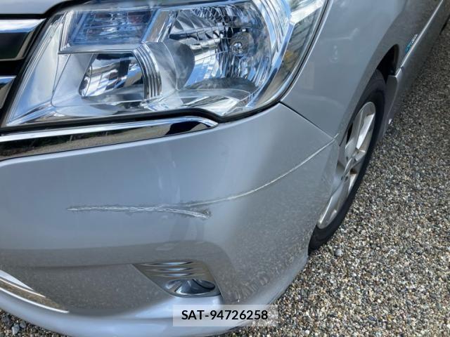Nissan SERENA 2013-05 8661512-3