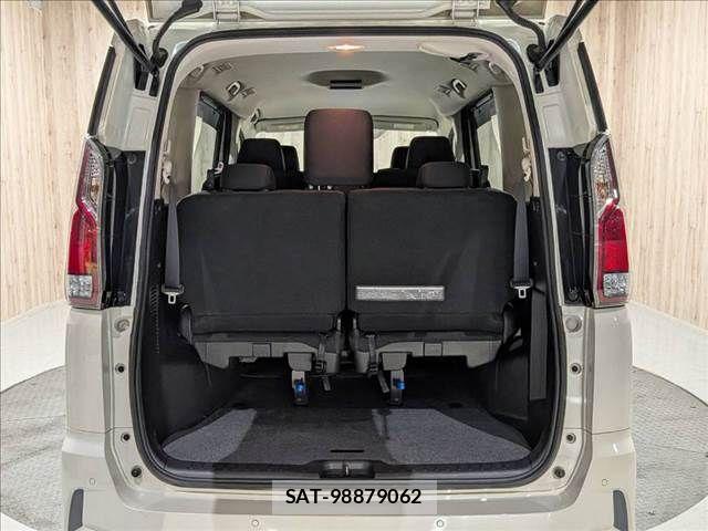 Nissan SERENA 2019-01 8666889-9