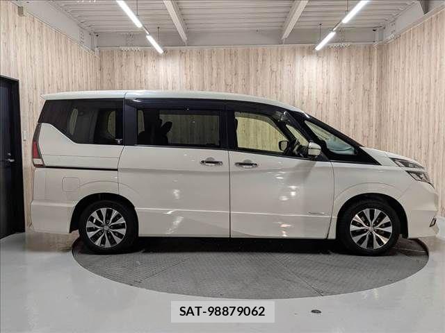 Nissan SERENA 2019-01 8666889-16