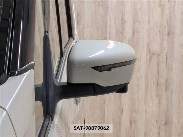 Nissan SERENA 2019-01 8666889-25