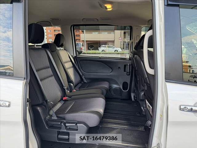 Nissan SERENA 2020-12 8666883-16