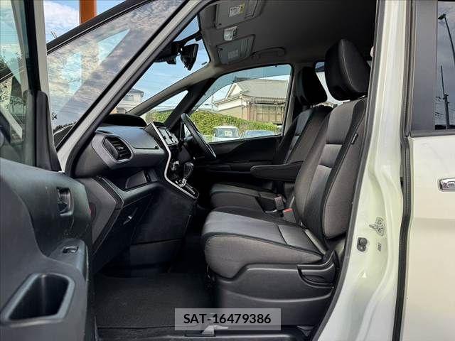 Nissan SERENA 2020-12 8666883-17