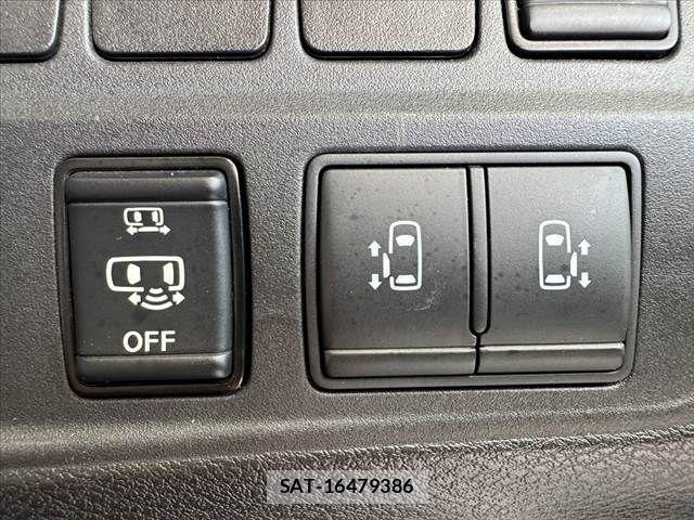 Nissan SERENA 2020-12 8666883-4