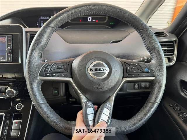 Nissan SERENA 2020-12 8666883-6