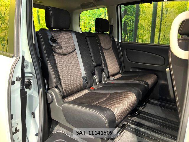 Nissan SERENA 2014-05 8686532-9
