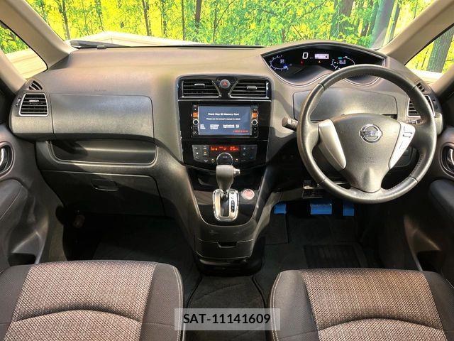 Nissan SERENA 2014-05 8686532-1