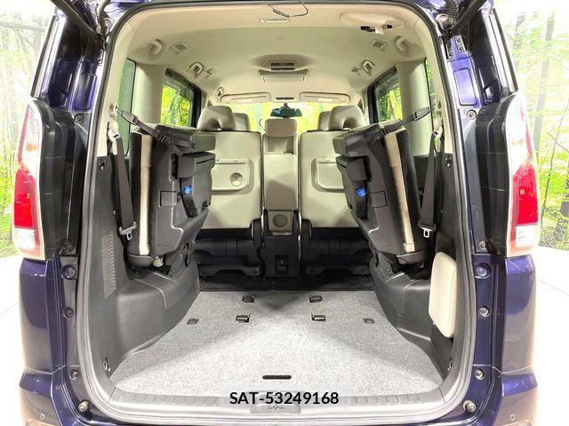 Nissan SERENA 2016-10 8686535-10