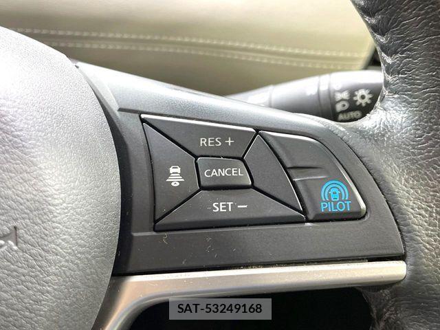 Nissan SERENA 2016-10 8686535-6