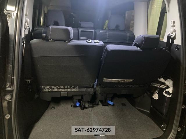 Nissan SERENA 2018-03 8686538-15