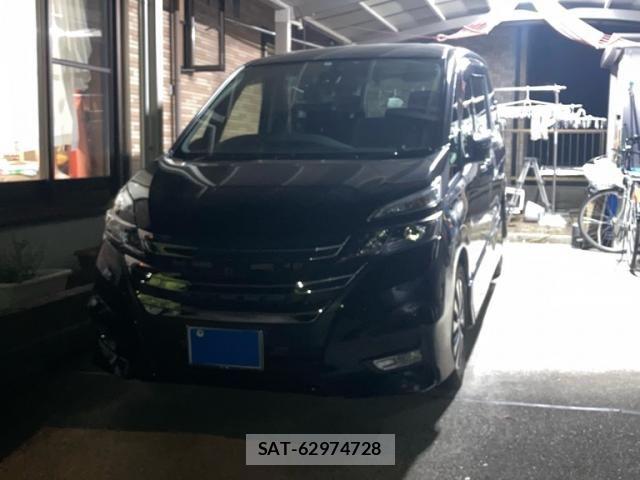 Nissan SERENA 2018-03 8686538-1