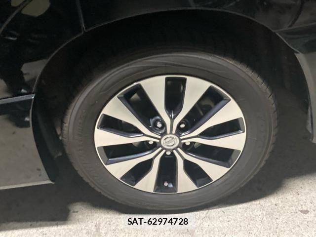 Nissan SERENA 2018-03 8686538-5
