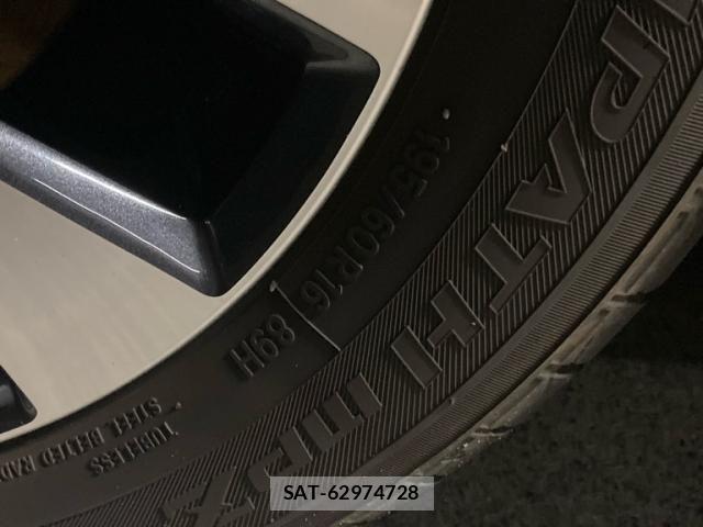 Nissan SERENA 2018-03 8686538-8