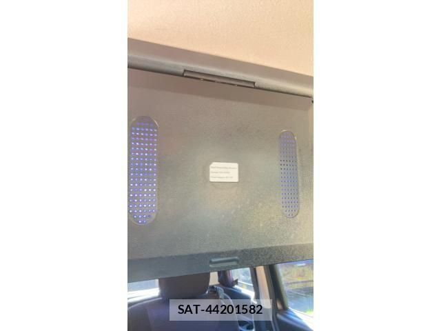 Nissan SERENA 2013-09 8686540-24