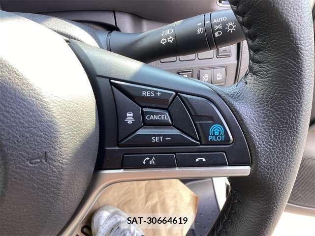 Nissan SERENA 2021-11 8686524-6