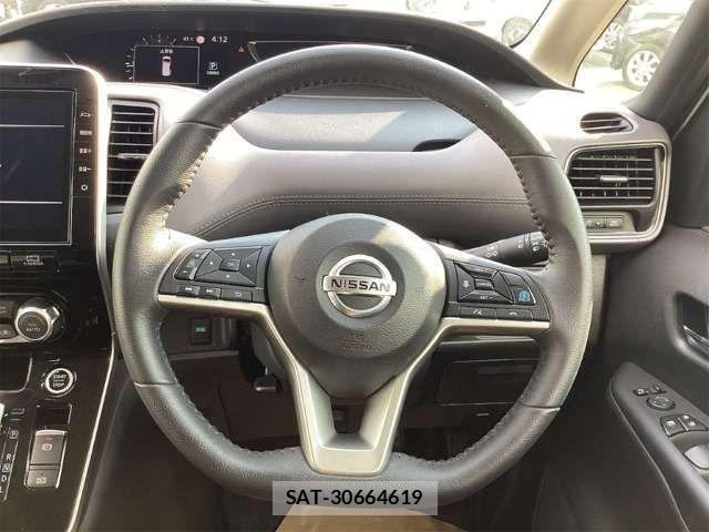 Nissan SERENA 2021-11 8686524-8