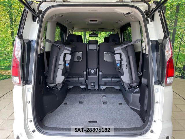 Nissan SERENA 2019-06 8686528-10