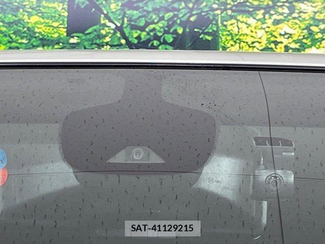Nissan SERENA 2021-09 8686526-6