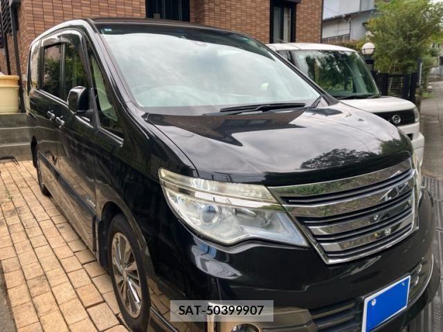 Nissan SERENA 2014-09 8745807-1