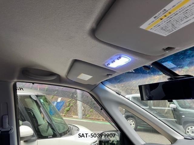 Nissan SERENA 2014-09 8745807-24