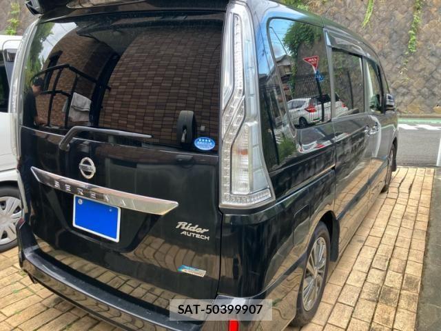 Nissan SERENA 2014-09 8745807-5