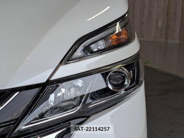 Nissan SERENA 2018-11 8745765-23