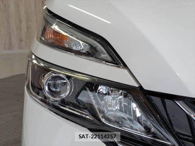 Nissan SERENA 2018-11 8745765-25