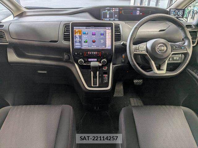 Nissan SERENA 2018-11 8745765-2