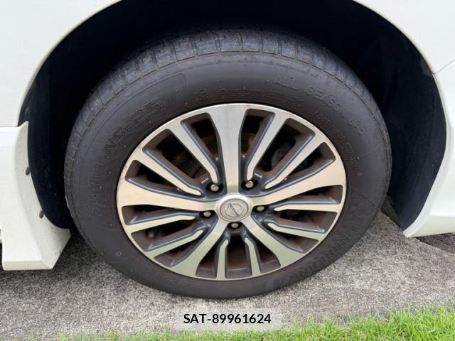 Nissan SERENA 2014-11 8745806-20