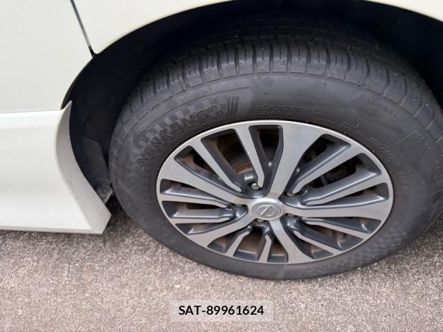 Nissan SERENA 2014-11 8745806-22