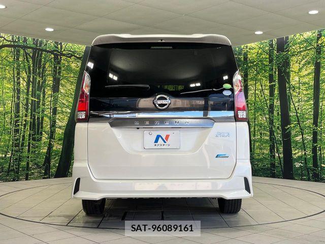 Nissan SERENA 2017-01 8745774-15