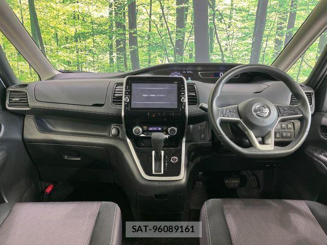 Nissan SERENA 2017-01 8745774-1