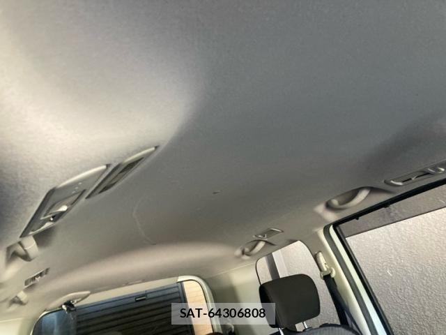 Nissan SERENA 2013-11 8745808-15