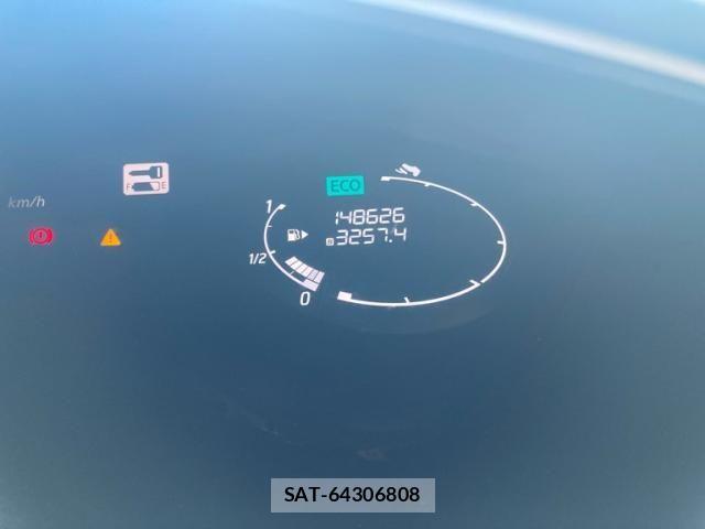 Nissan SERENA 2013-11 8745808-8