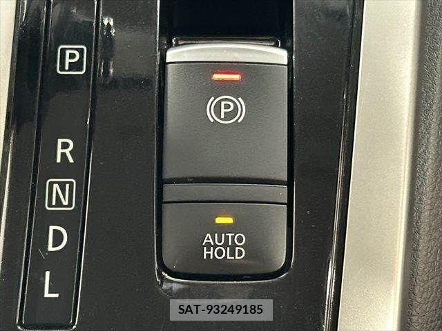 Nissan SERENA 2016-12 8745783-9