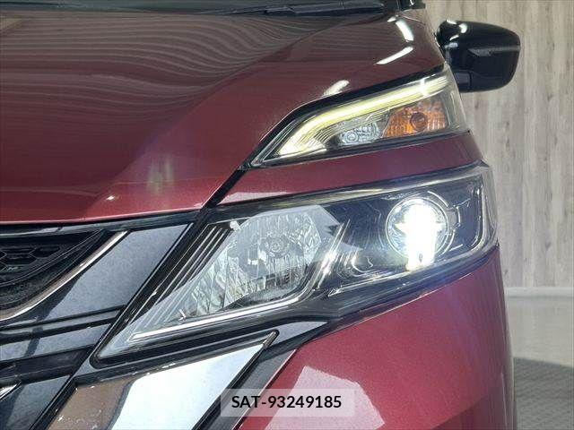Nissan SERENA 2016-12 8745783-15