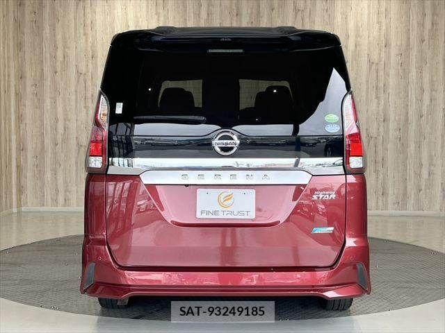 Nissan SERENA 2016-12 8745783-21