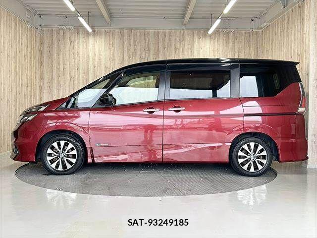Nissan SERENA 2016-12 8745783-24