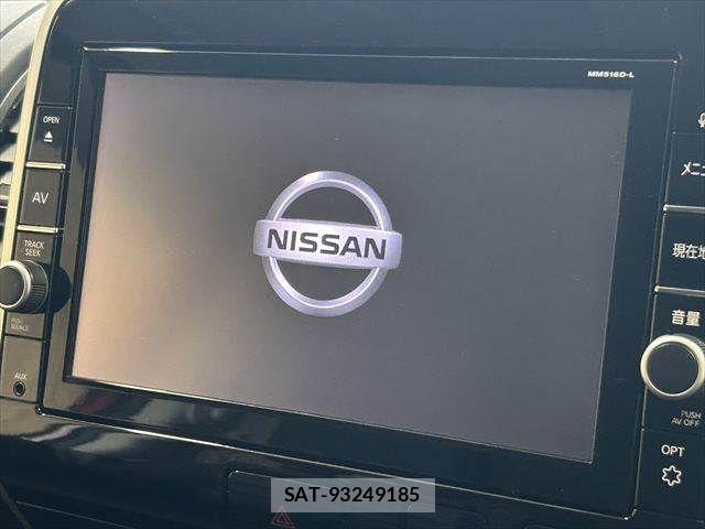 Nissan SERENA 2016-12 8745783-3