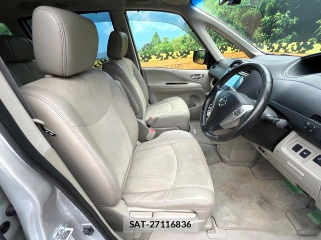 Nissan SERENA 2014-02 8745797-7