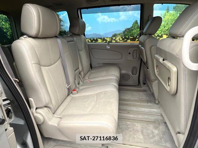 Nissan SERENA 2014-02 8745797-8