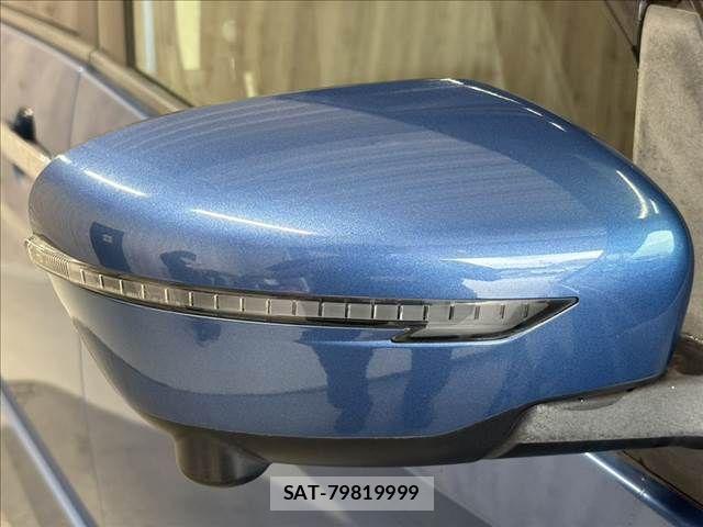 Nissan SERENA 2016-09 8745793-28